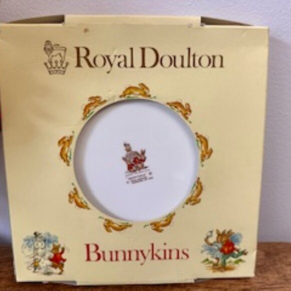 Royal Doulton Bunnykins Christening Plate with Original Box Vintage Bone China - Picture 2 of 4